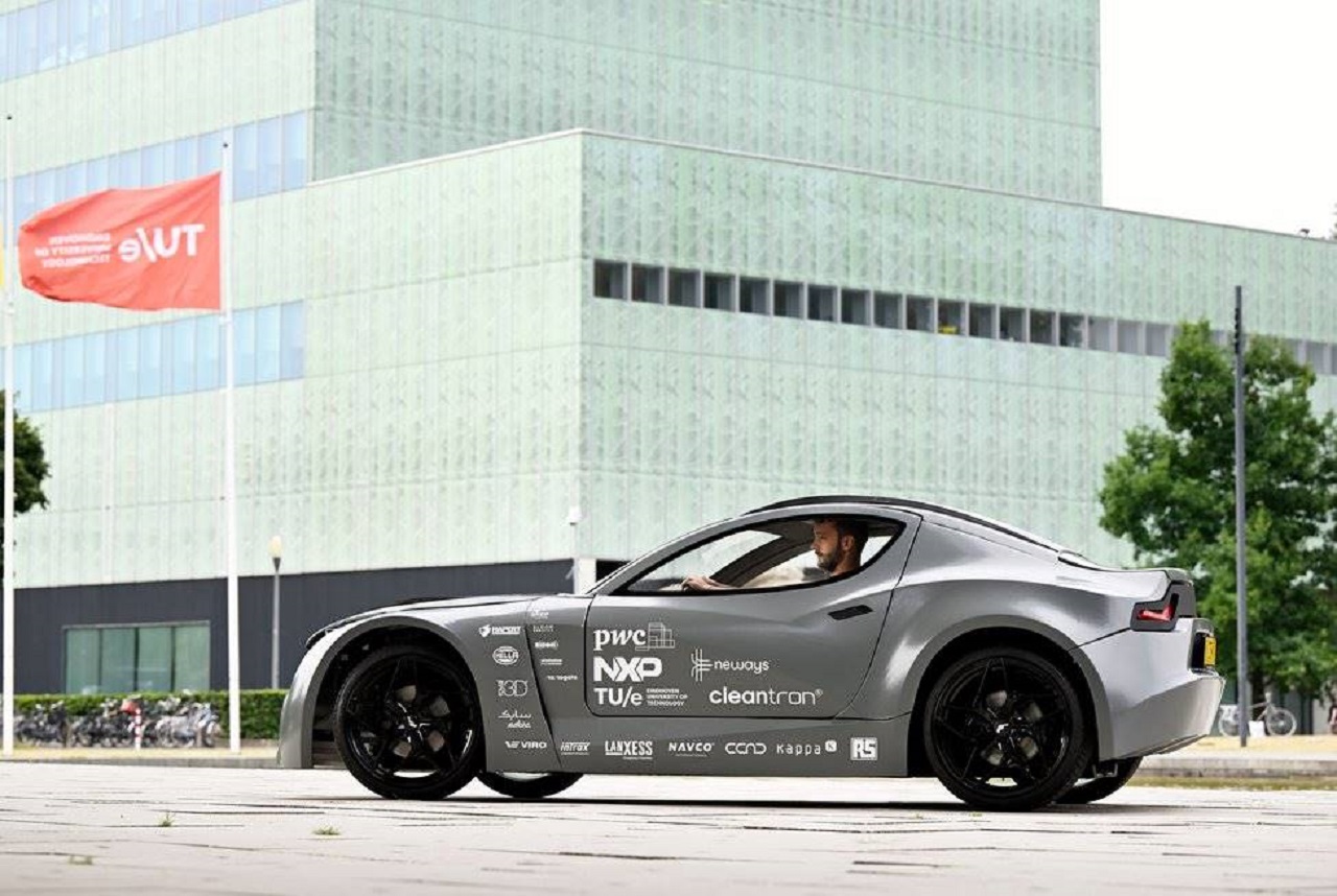 estudantes - carro elétrico - carros elétricos - dióxido de carbono - emissões de poluentes -