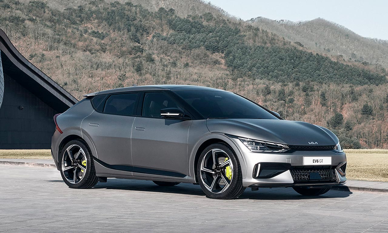 KIA EV6 consegue recarregar outros carros elétricos e está revolucionando os limites da mobilidade elétrica
