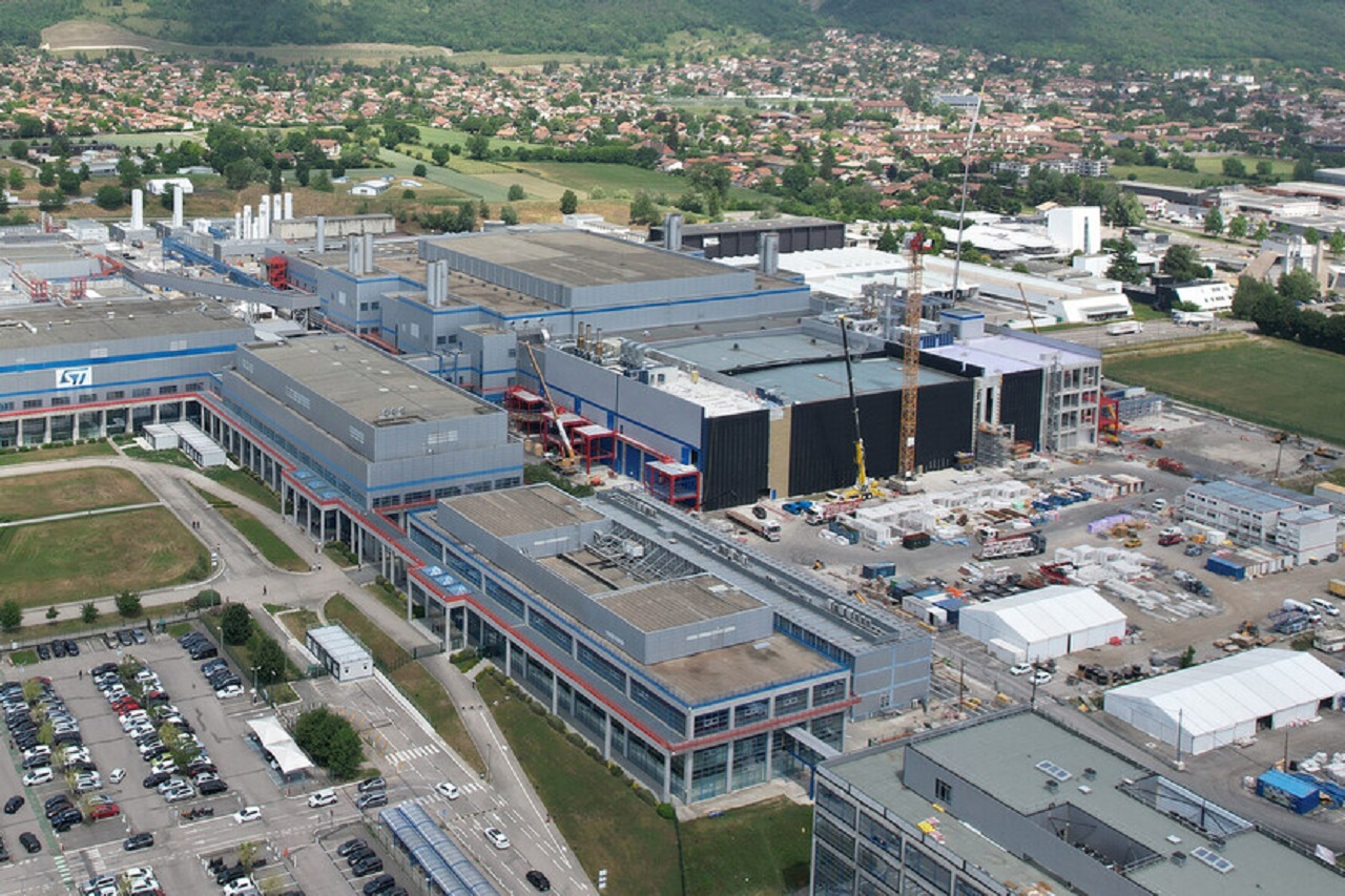 Multinacionais se unem para construir nova fábrica e suprir escassez de semicondutores global