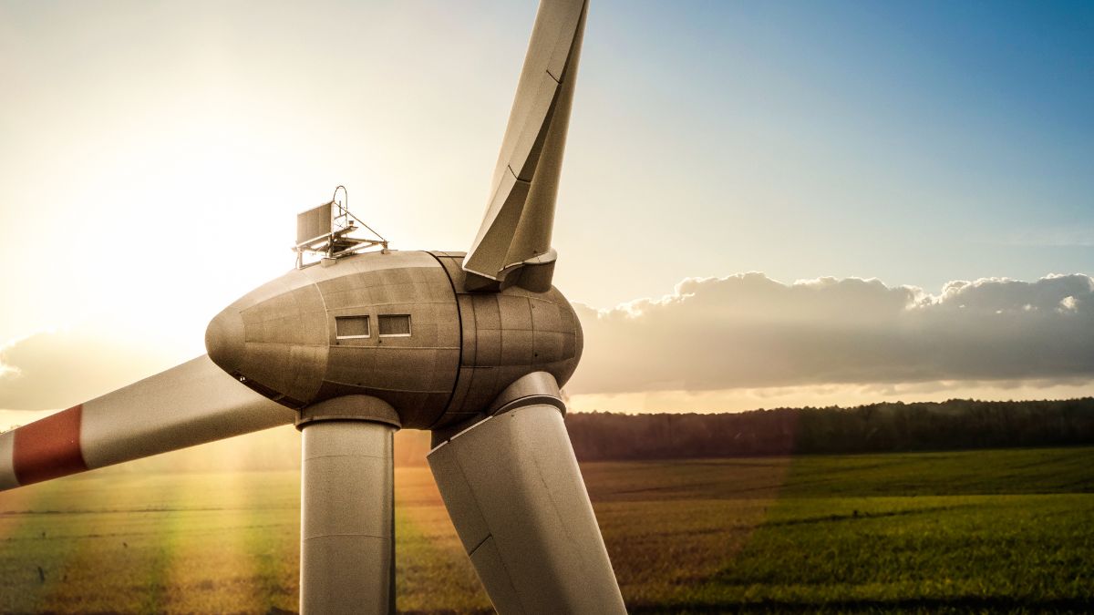 WEG aerogerador montagem energia eólica tecnologia