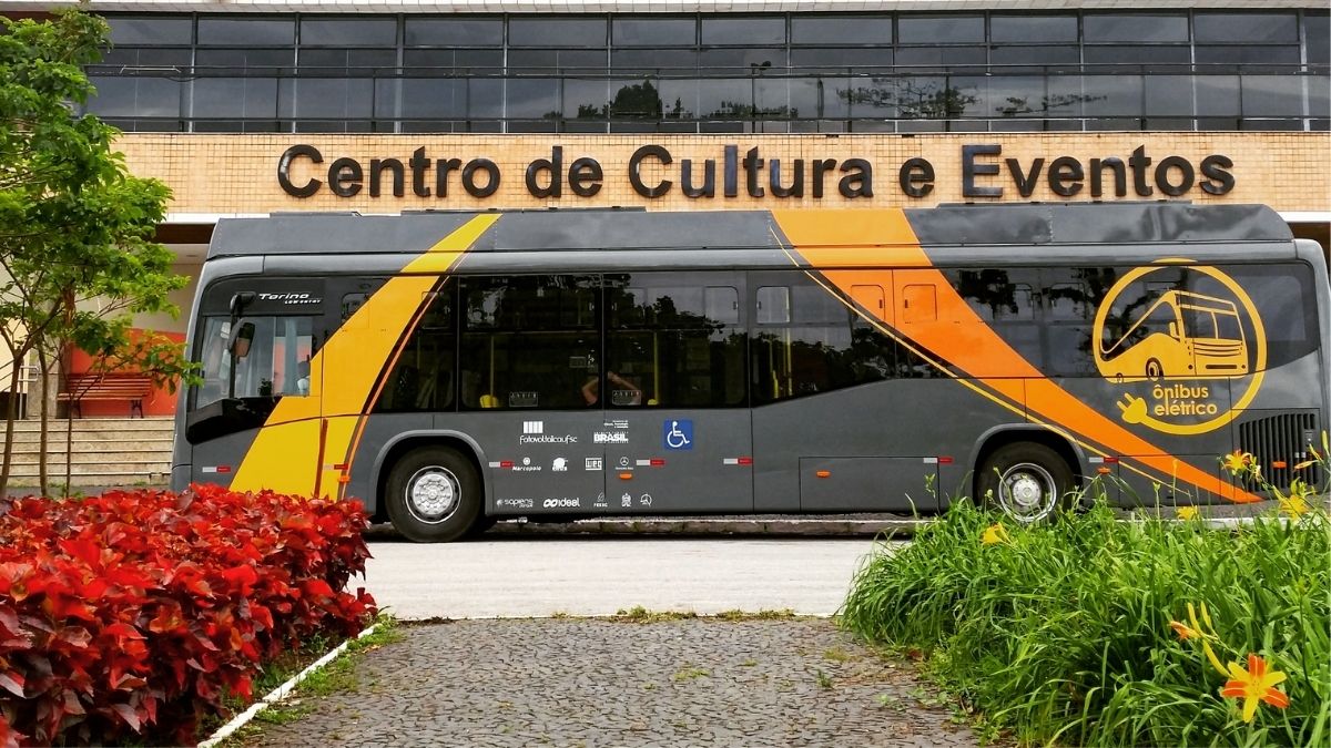energia solar combustíveis WEG ônibus Eletra Marco Polo UFSC veículo elétrico