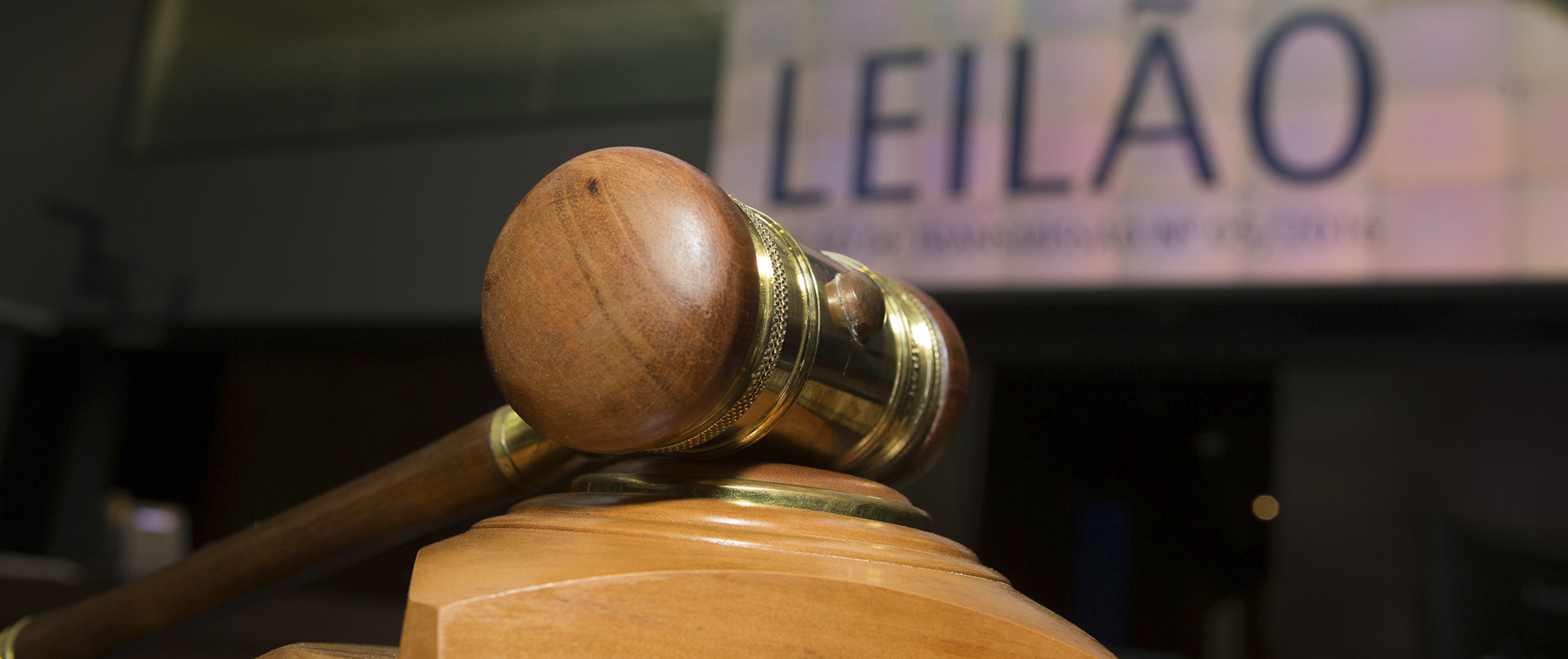 A queda na demanda por novos projetos de energia no setor nacional motivou o MME a anunciar o cancelamento do leilão que estava previsto ainda para este ano, além da geração distribuída no setor.