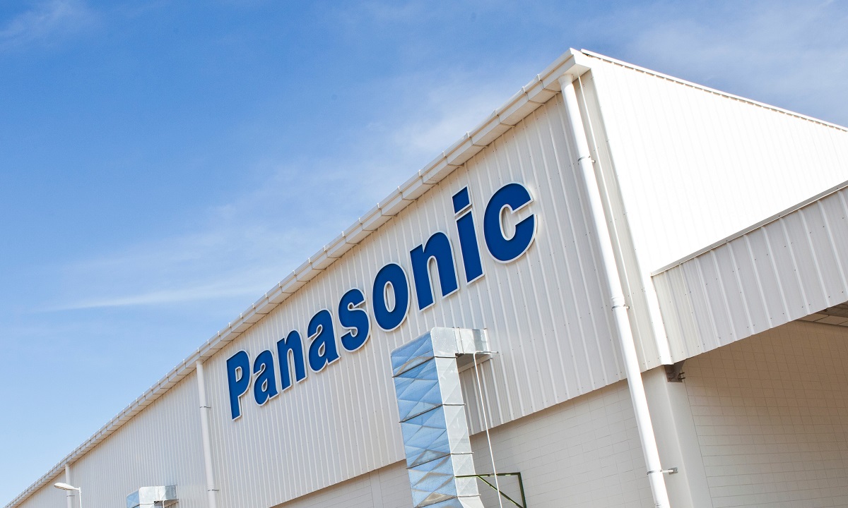 Tesla, baterias, Panasonic