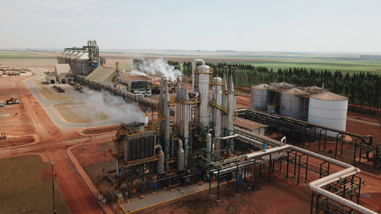 Cotrijal anuncia R$ 300 milhões em investimentos para instalar uma indústria de produção de etanol no RS