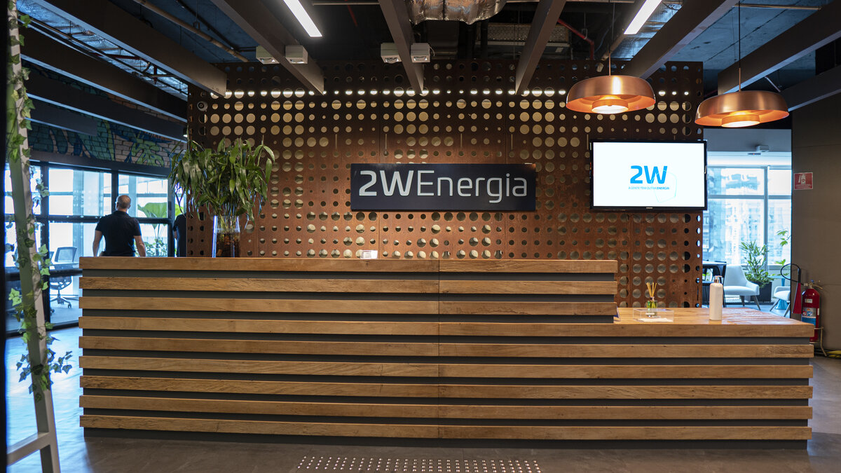 Consultoria energética com profissionais competentes, melhores práticas sustentáveis e a restituição do créditos obtidos, esses são os novos serviços da 2W Energia que estão em fase inicial, mas que prometem revolucionar o mercado, principalmente os seus clientes.