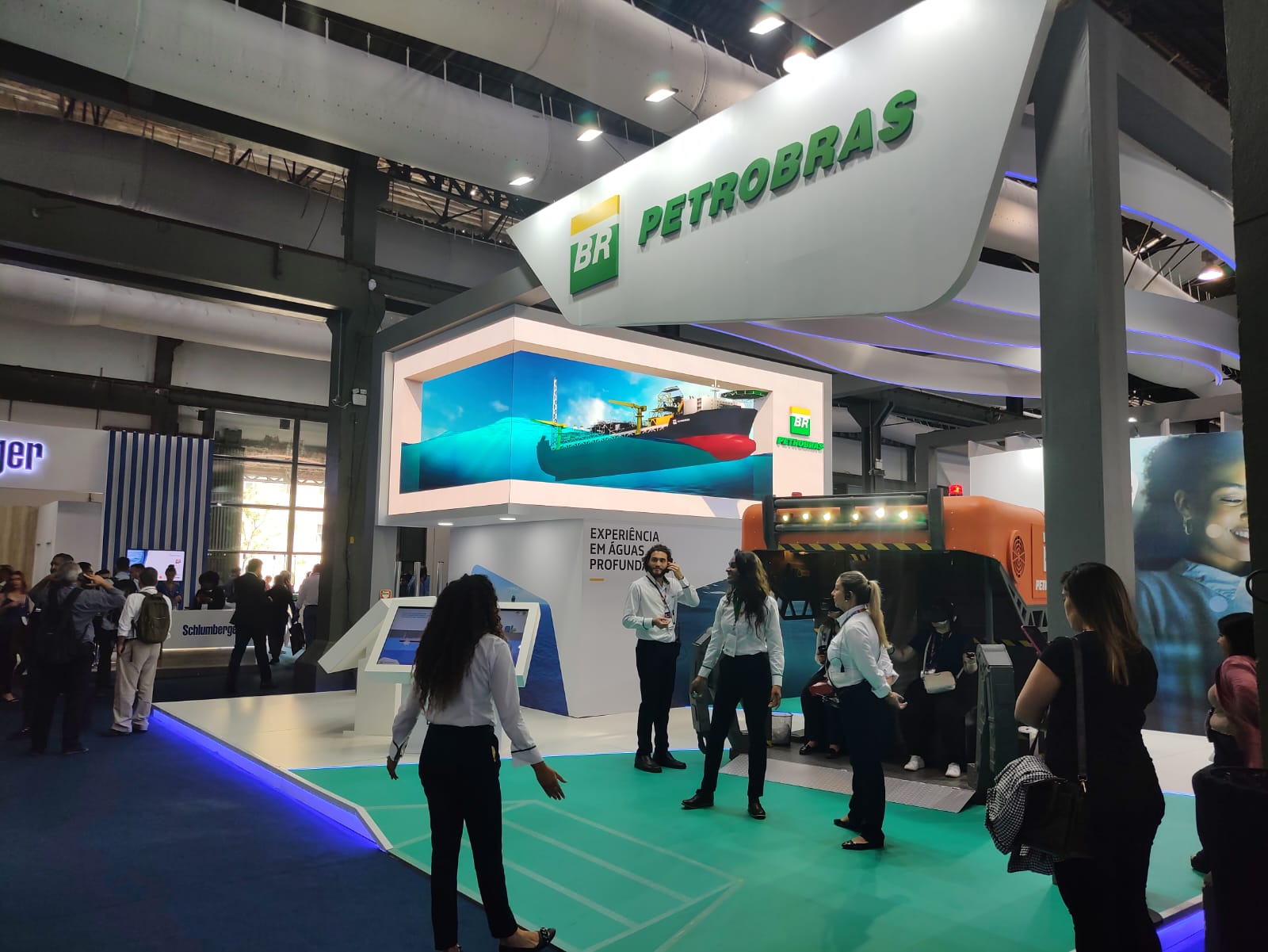 stand da Petrobras na feira Rio Oil Gas 2022