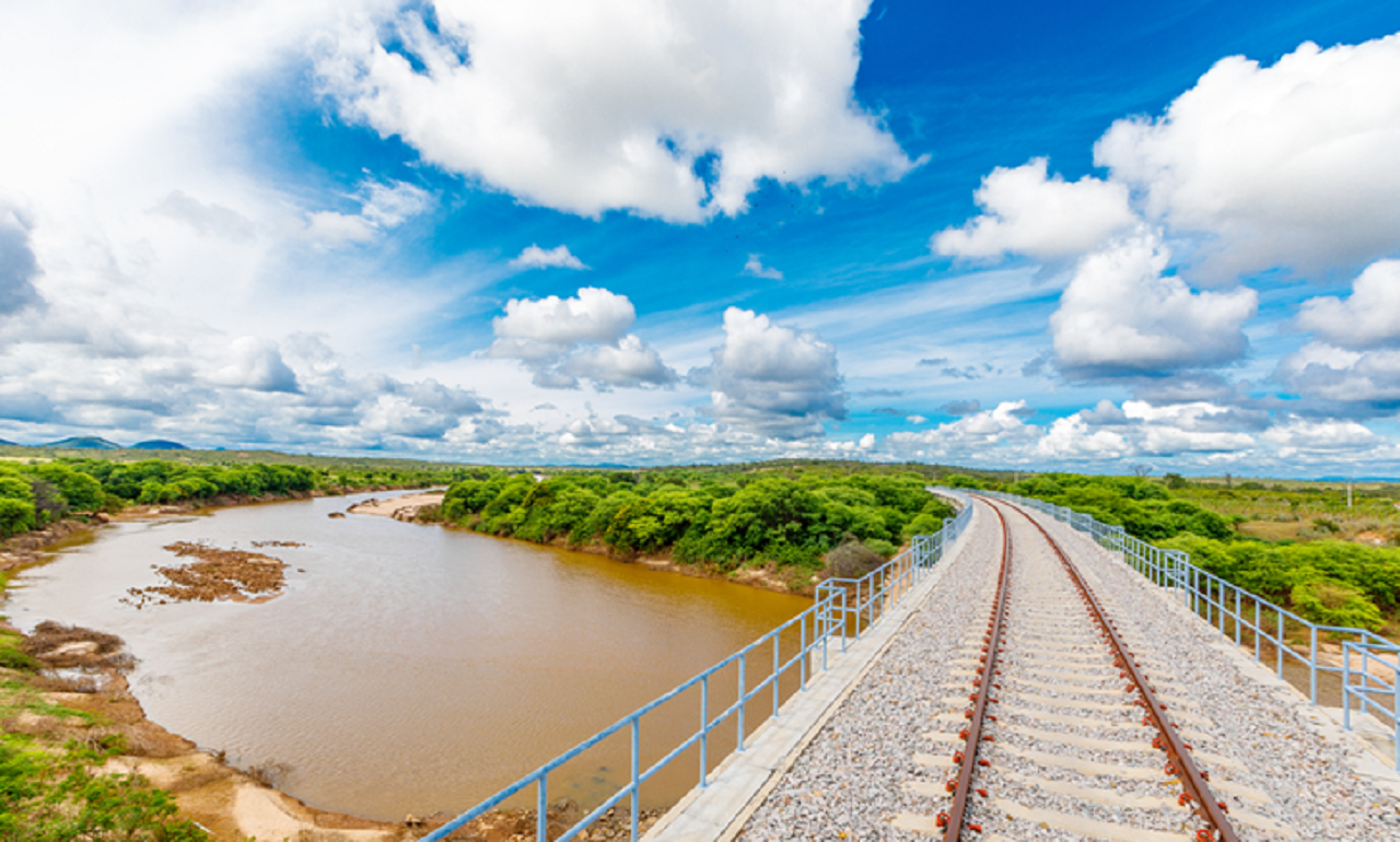 FIOL trilhos ferroviários