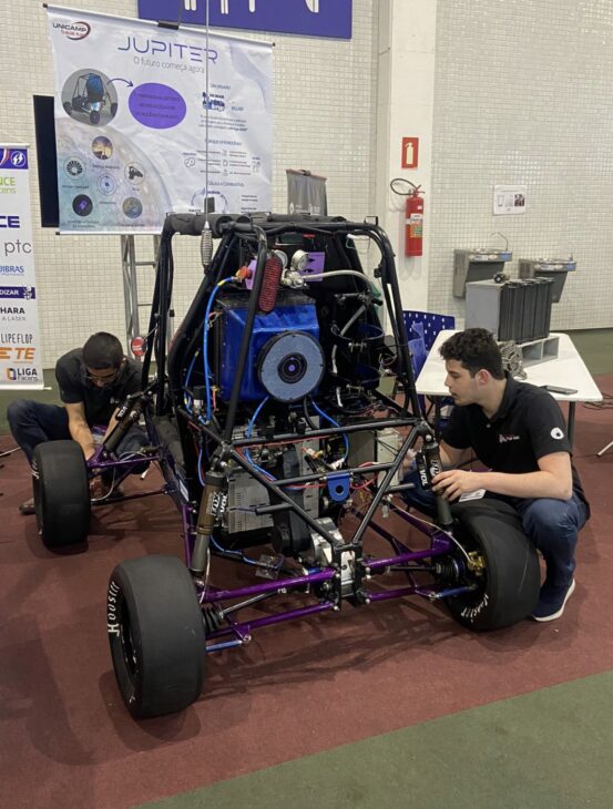 Brazilian researchers develop the world's first vehicle powered by hydrogen