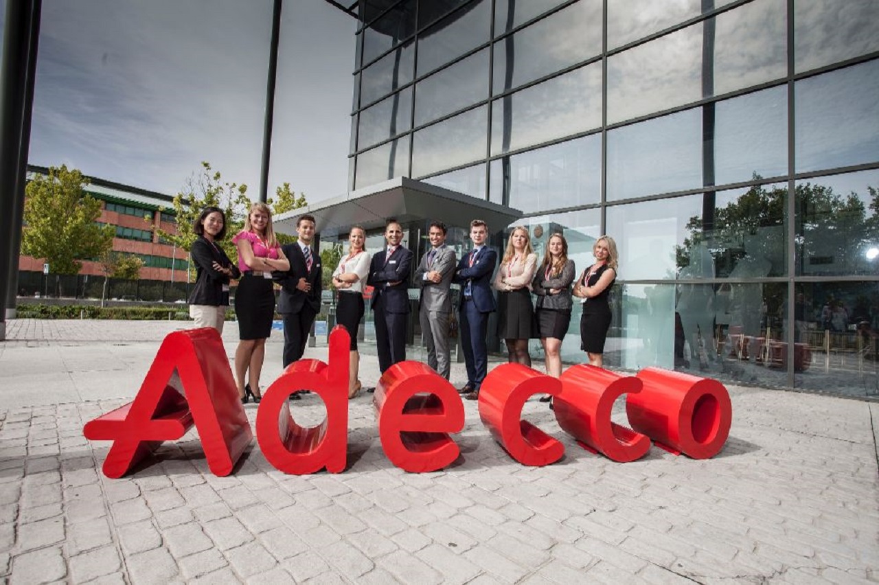Multinacional Adecco abre processo seletivo inédito com 5.300 vagas de emprego para candidatos de ensino fundamental, médio e superior