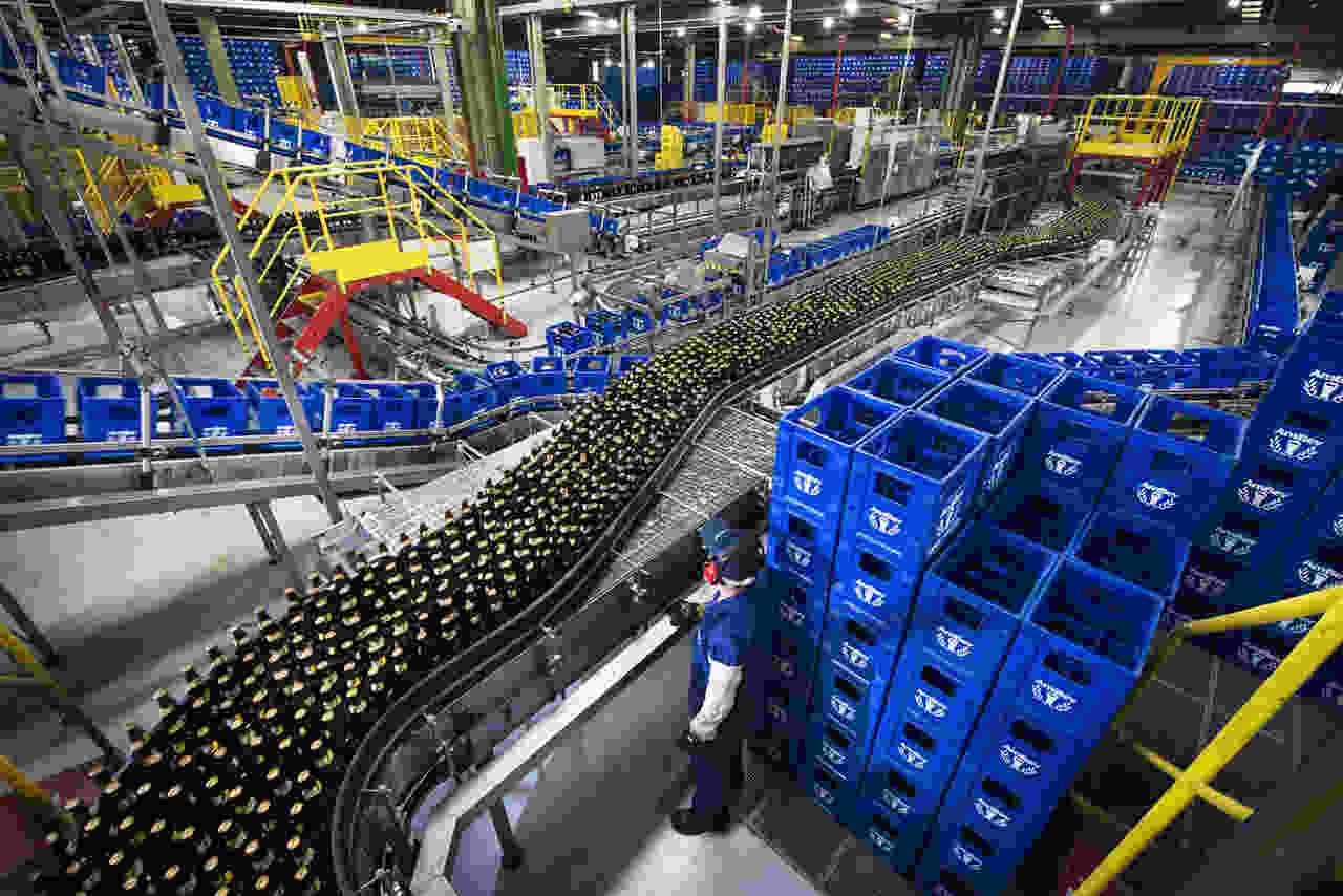 Multinacional Ambev abre processo seletivo com mais de 70 vagas de emprego para Aprendiz, Técnico de segurança do Trabalho, Conferente, Promotor de vendas e muito mais