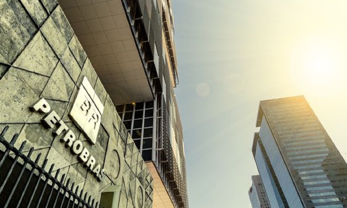 Petrobras, Eletrobras, notas comerciais