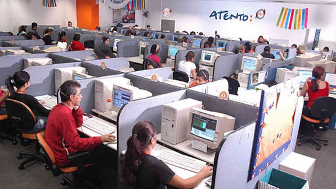 Multinacional de Call Center abre processo seletivo com mais de 300 vagas de emprego em seis estados brasileiros