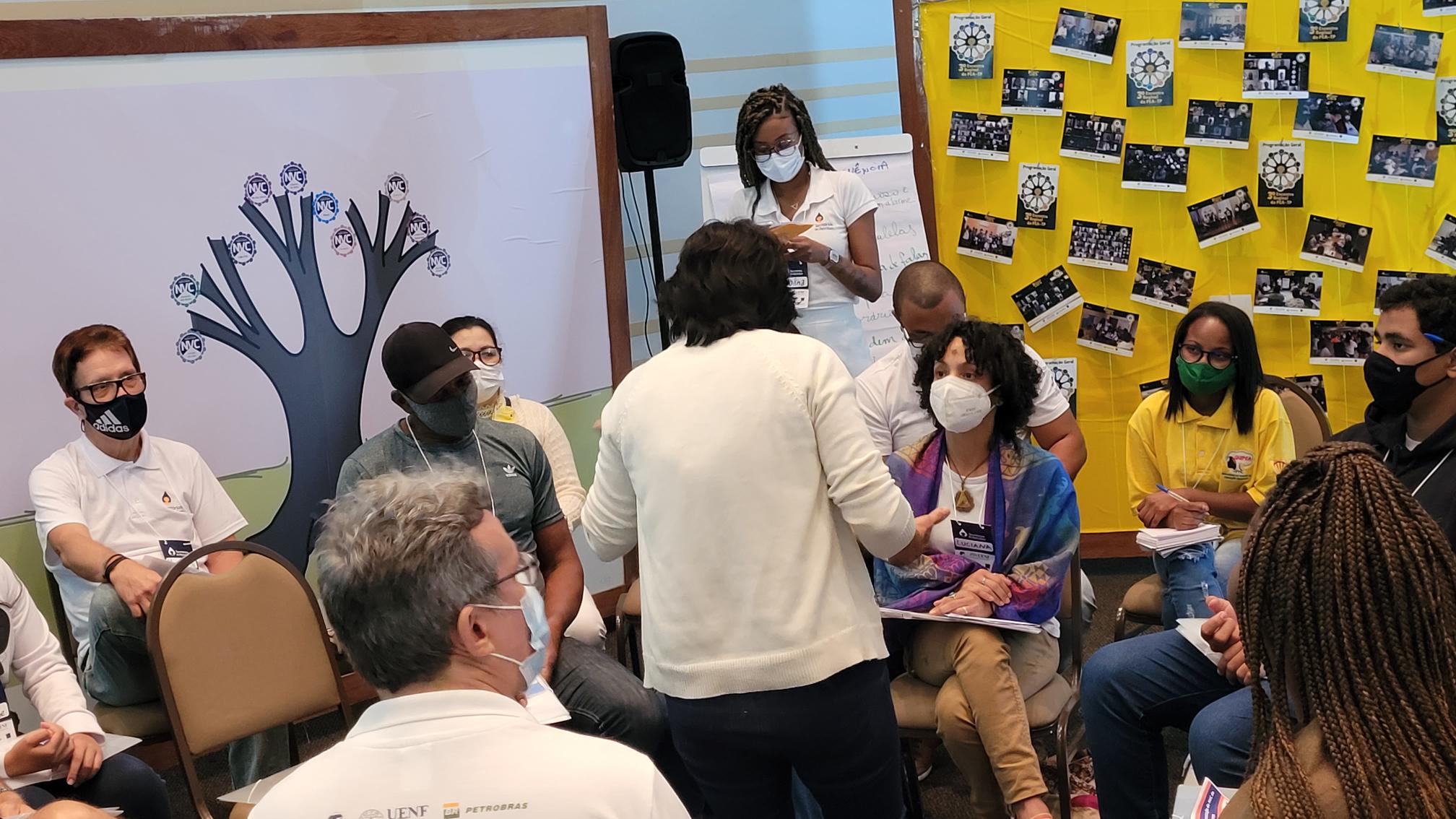 Participantes dos Nucleos de Vigilia Cidada 1 - foto Cristina Amorim - Petrobras