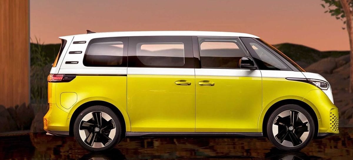 Kombi da Volkswagen com autonomia de 425 km que estaciona sozinha e possui recarga ultrarrápida registra mais de 25 mil pedidos antes mesmo de começar a ser produzida