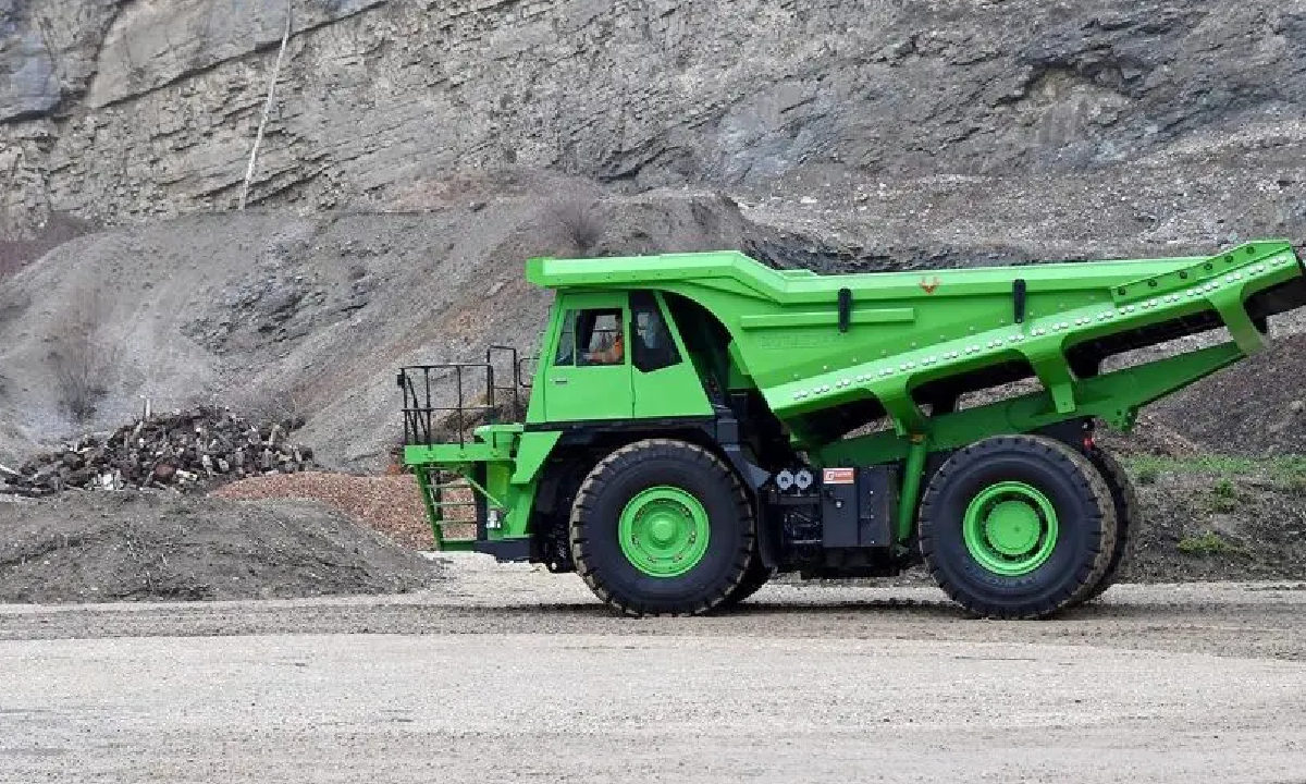 Caminhões, Mineração, Contrato