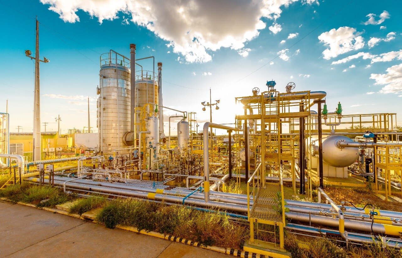 A decisão da agência foi tomada para evitar riscos operacionais na produção de petróleo por parte da petroleira estatal. A Petrobras argumentou a importância do Polo Bahia Terra no segmento de combustíveis, mas não conseguiu a aprovação da ANP.