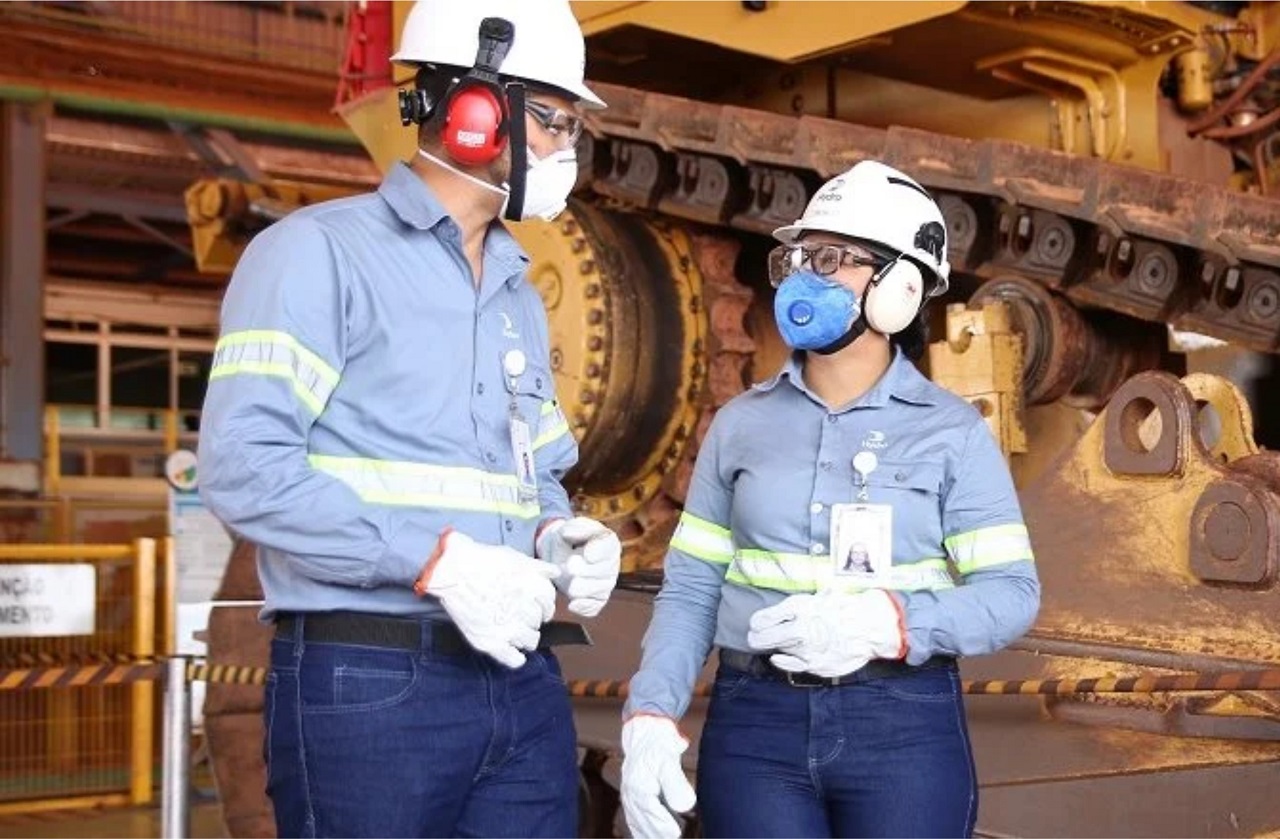 Hydro, multinacional norueguesa do ramo de alumínio, divulga 260 vagas sem experiência no estado do Pará