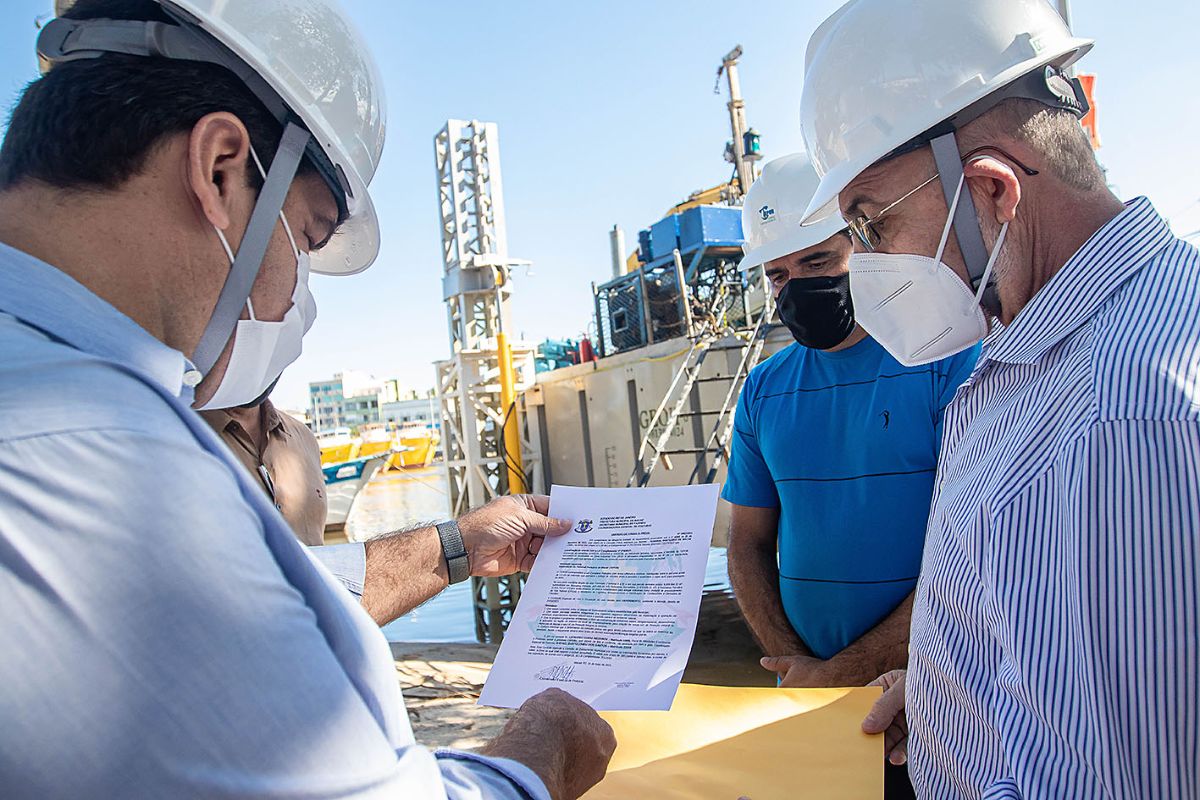 petróleo Macaé Porto Bacia