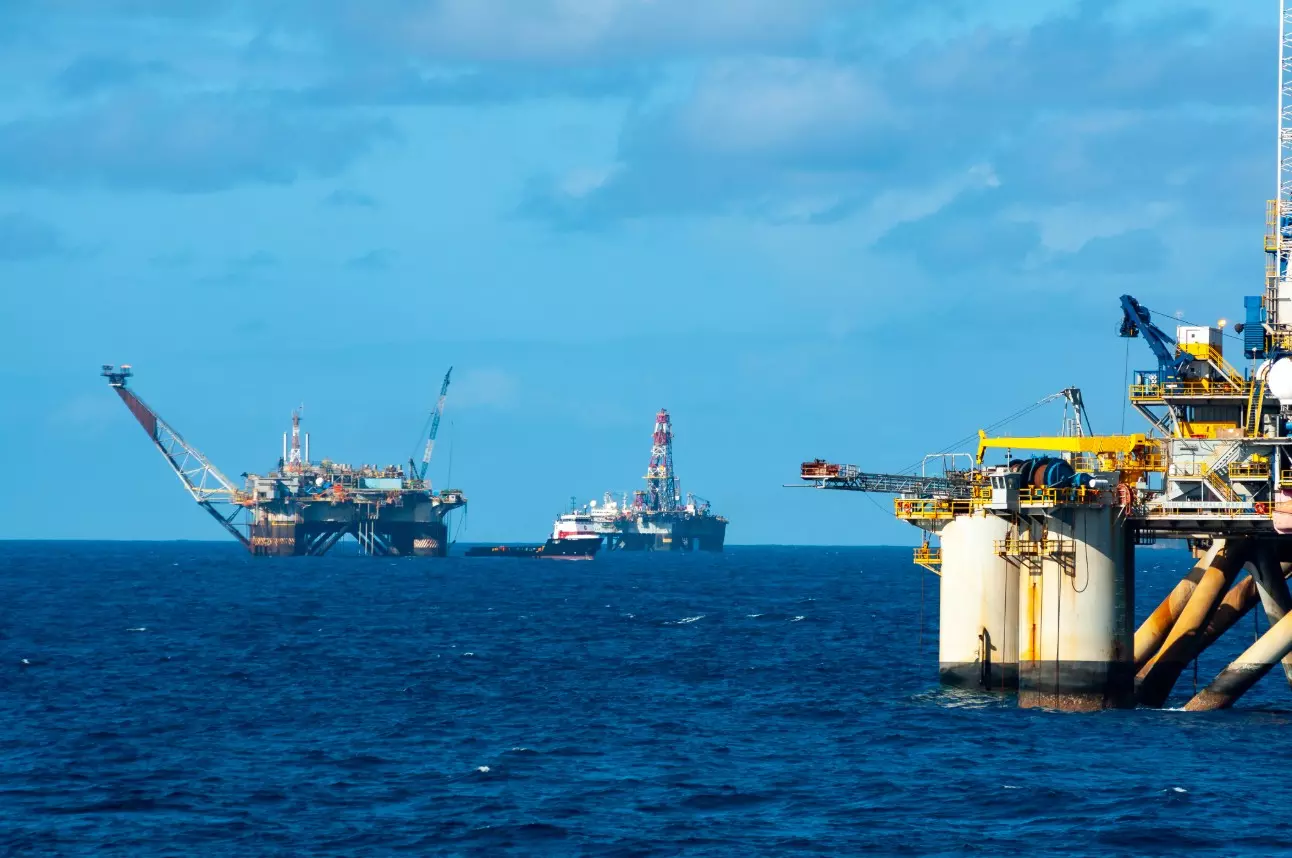 As petroleiras Shell, Total, Petrogal, Repsol e Equinor visam a isenção da cobrança do imposto de 9,2% sobre as atividades de exportação do petróleo cru. A PRIO já havia entrado com um pedido na Justiça Federal, e o mercado projeta novas ações de empresas nacionais e internacionais.