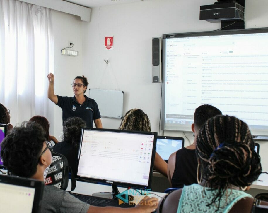 Photo 2 cred Wallace Avarenga