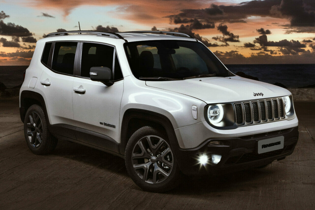 Procon de MG e SP recebem reclamações de proprietários do Jeep Renegade após veículos apresentarem problemas no câmbio automático.