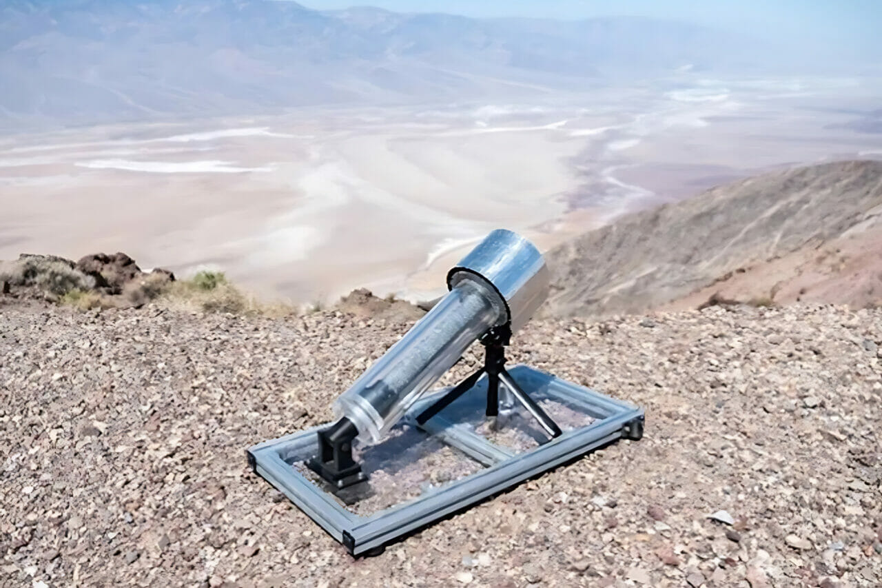 Coletor de água portátil pode transformar o ar seco do deserto em água potável usando energia solar