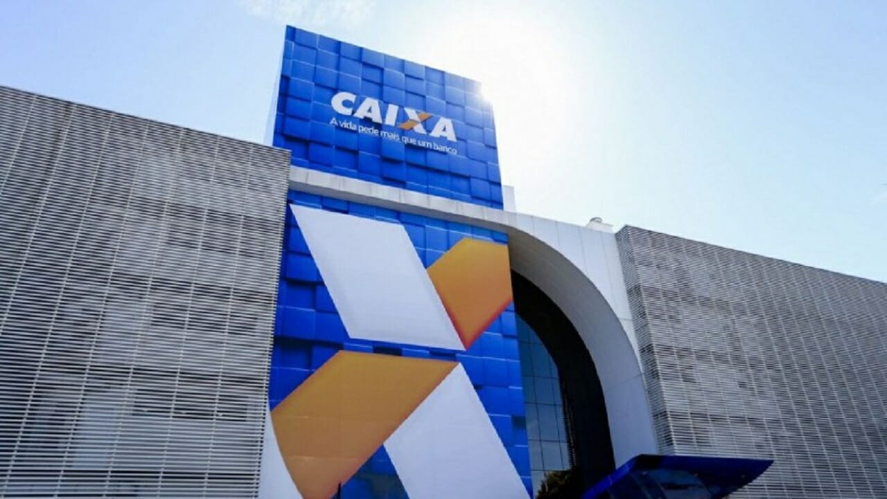 Novo concurso público da Caixa Econômica Federal para nível médio e salários acima de R$ 3 mil será anunciado ainda em 2023
