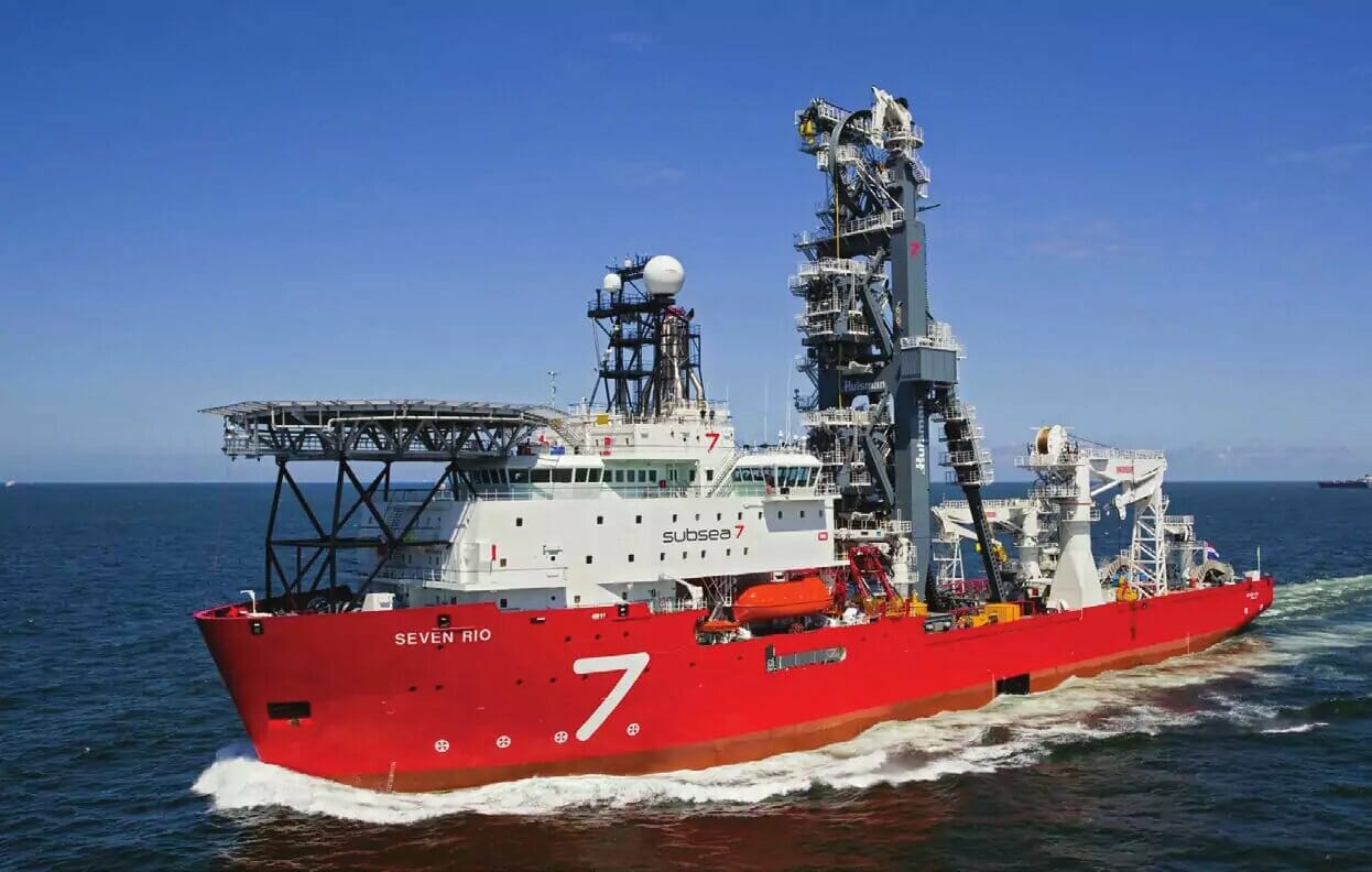 As vagas de emprego ofertadas pela Subsea 7 são destinadas aos profissionais do setor de petróleo e gás para atuar em regime on ou offshore.