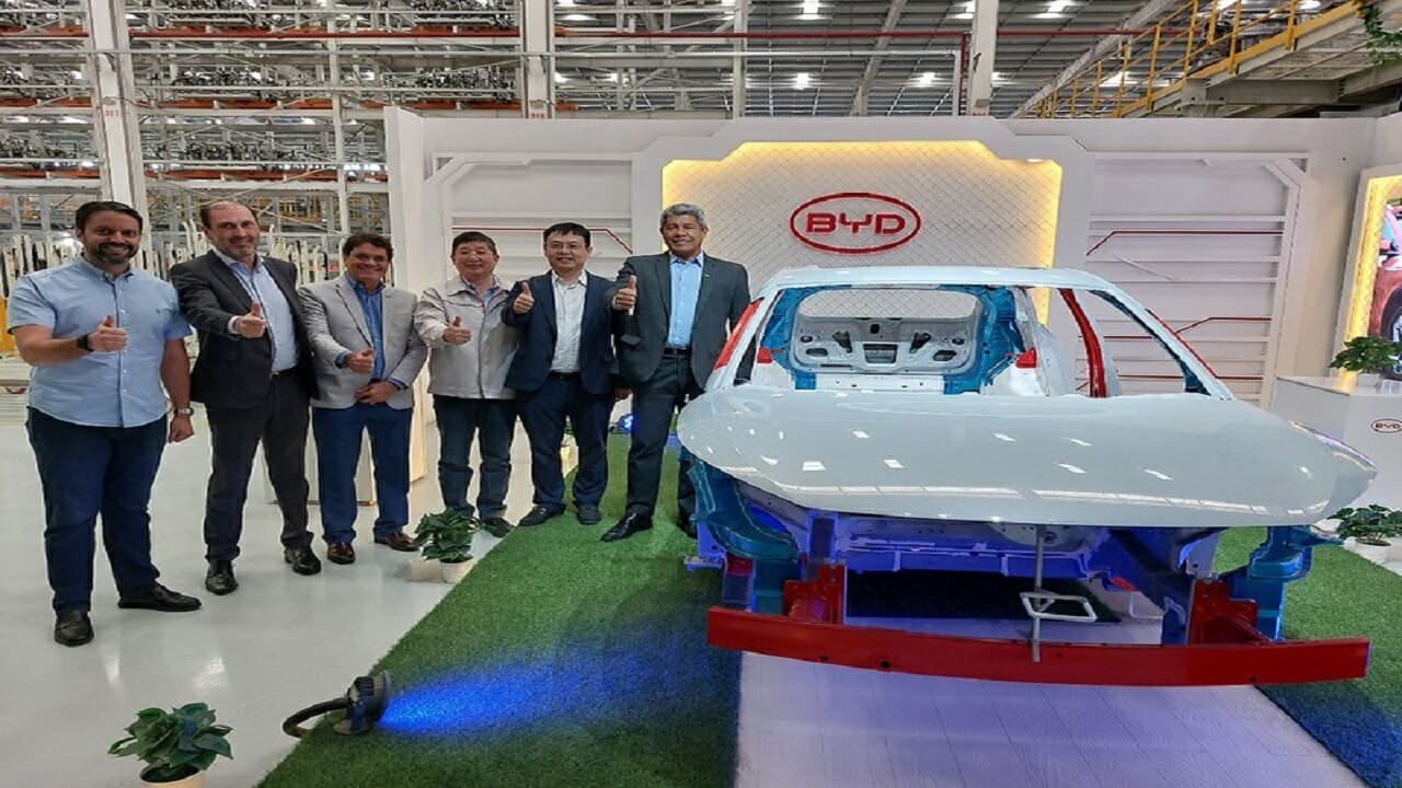 Multinacional BYD abre processo seletivo com mais de 40 vagas de emprego em SP, ES, RS, SC, MG e BA