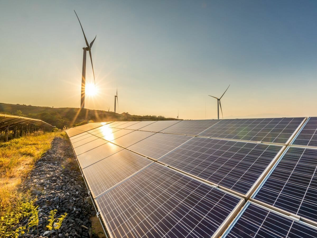 As petroleiras da Europa estão de olho nas oportunidades do mercado de energia brasileiro nos últimos anos. Empresas de diversos países se preparam para adentrar no setor das renováveis no território nacional.