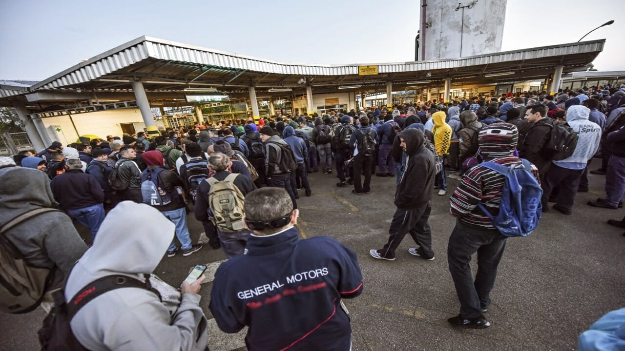 Ford - GM - General Motors - Stellantis - produção - Volkswagen - Chevrolet - greve - fábrica - preço