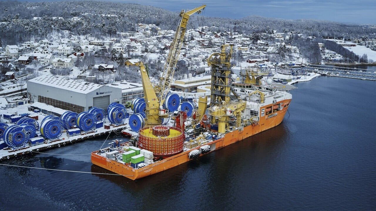 Multinacional atuante no setor de Óleo e Gás Aker Solutions abre novas Vagas OffShore no Brasil e oportunidades para pessoas sem experiência