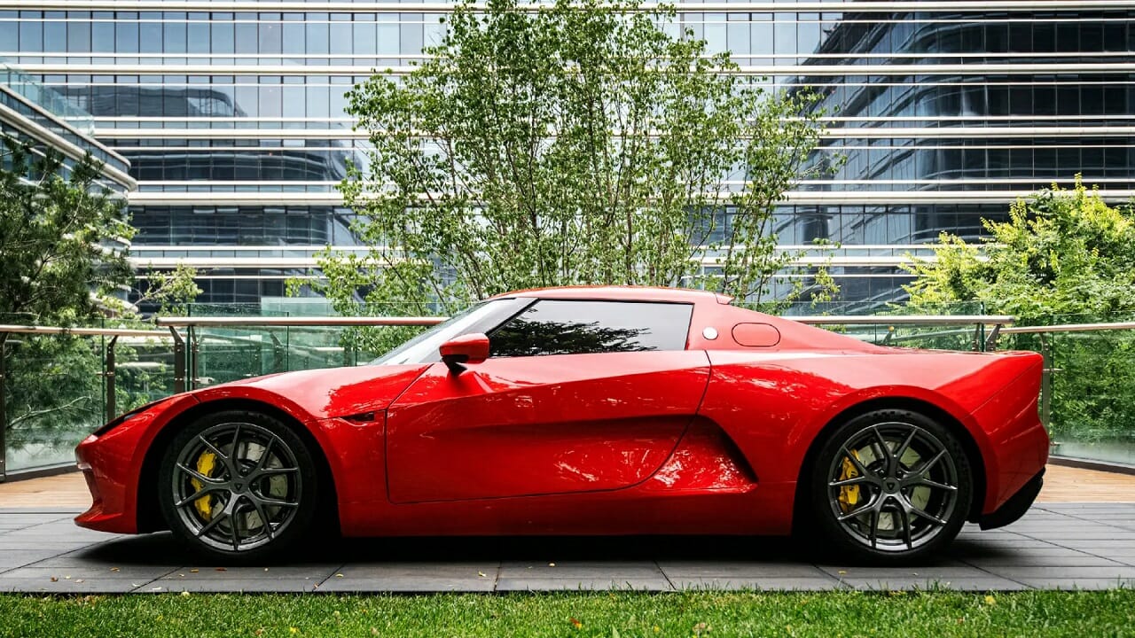 Xiaomi lança o seu primeiro carro elétrico esportivo com 431 cv e autonomia de 520 km