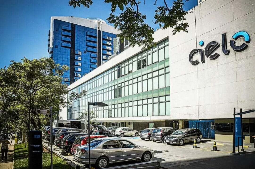 Cielo abre processo seletivo e oferece 97 vagas de emprego presenciais e home office com foco nas áreas de produtos e negócios, tecnologia, comercial e mais!