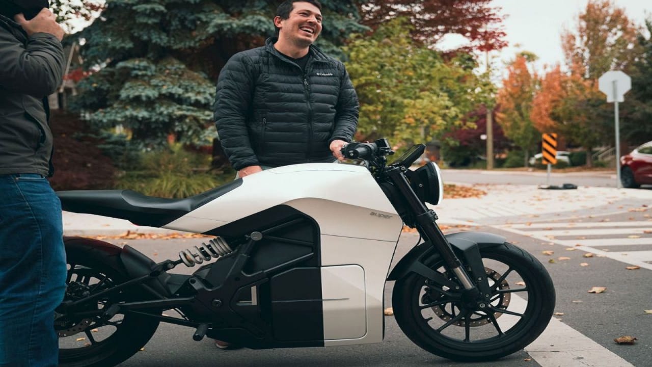 Nova moto elétrica chega para mudar tudo no Brasil