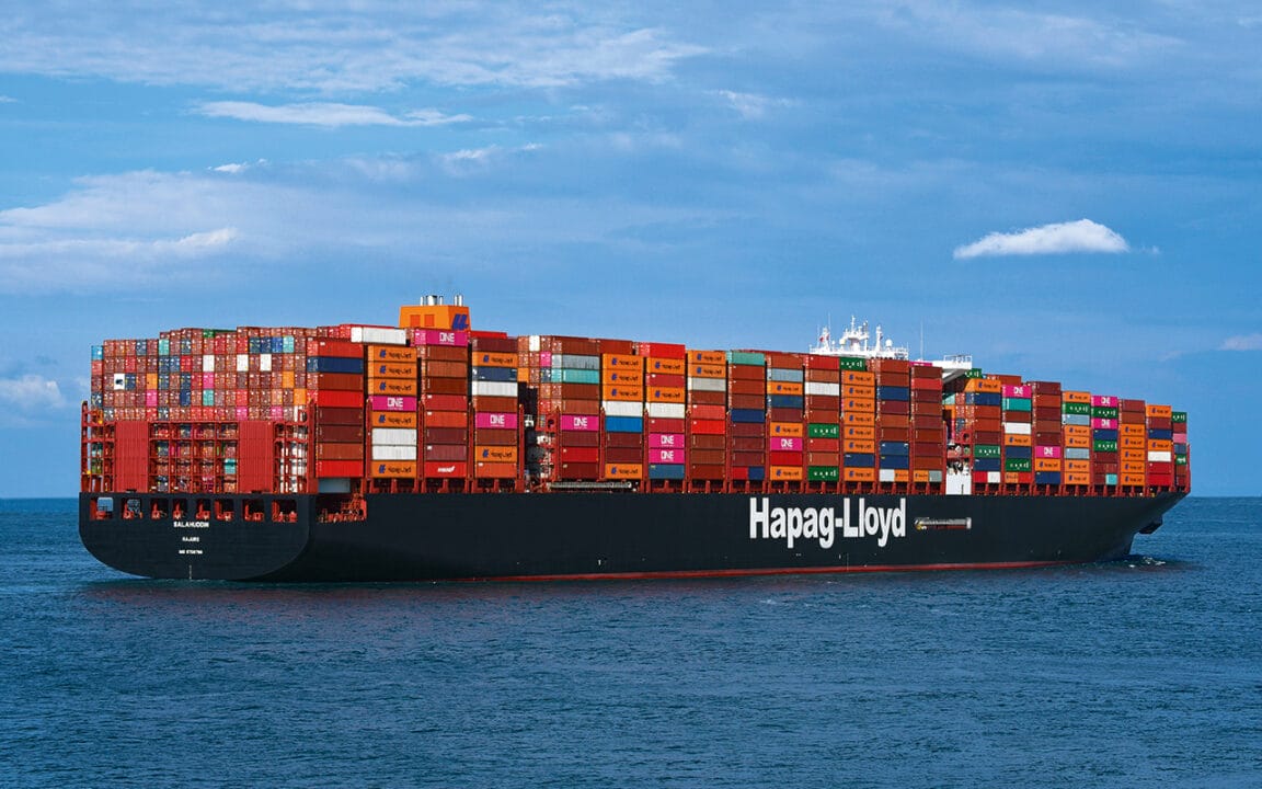 Hapag-Lloyd navio porta-contêineres atuando em portos e que vai entrar nos portos brasileiros transporte de cabotagem