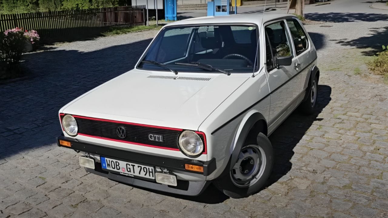 De city car a ícone esportivo - a trajetória do Golf GTi MK1