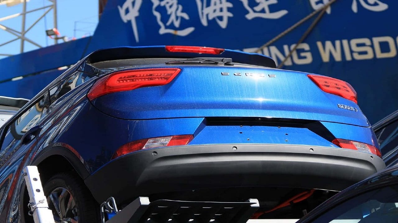 Montadora chinesa Seres planeja construir rede de concessionárias e quer liderar a era dos carros elétricos no Brasil