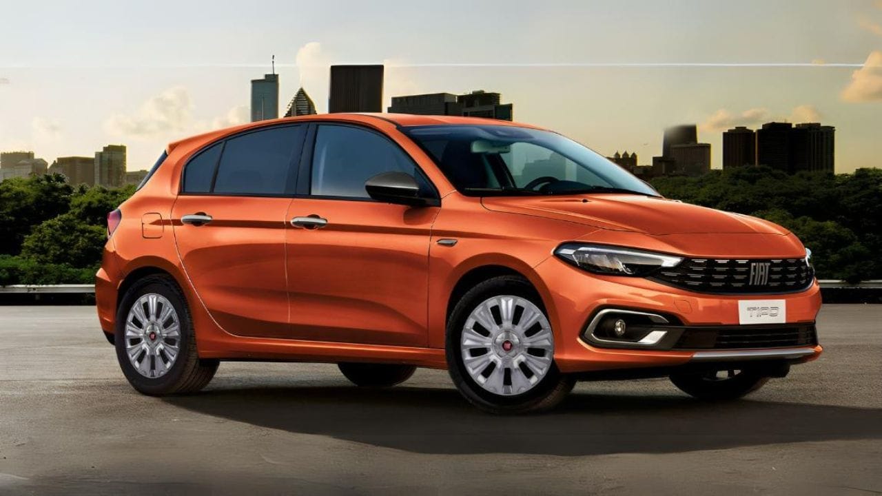 Novo Fiat Tipo chega com estilo e tecnologia para conquistar o mercado, uma alternativa atraente aos gigantes Volkswagen Golf e Chevrolet Onix