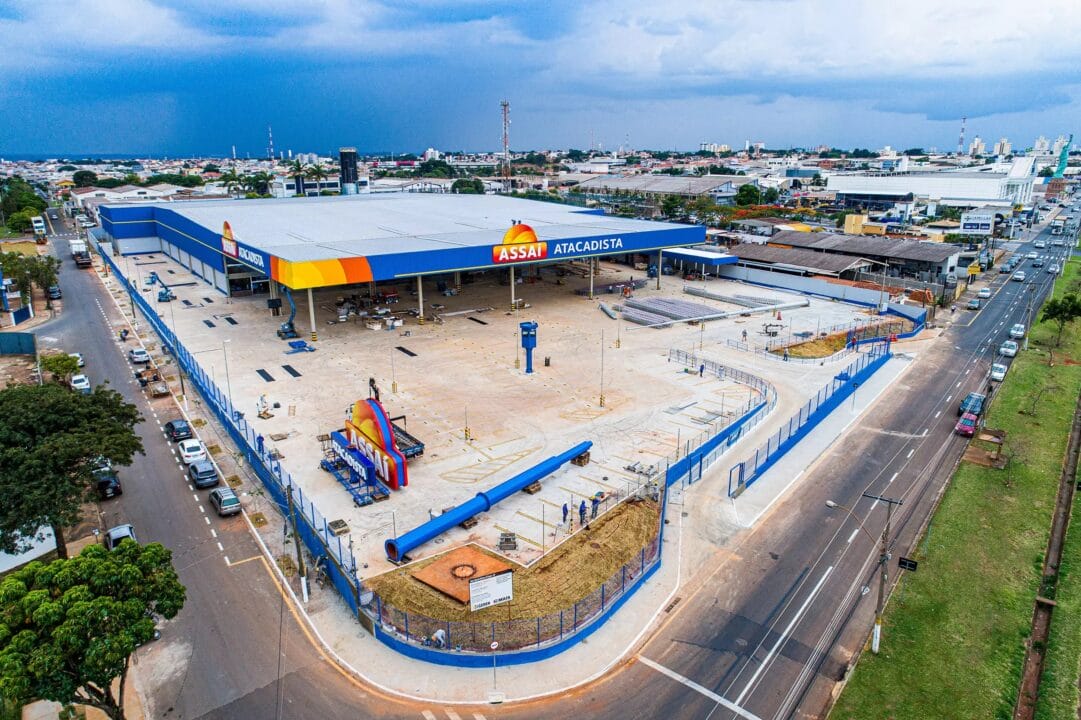 O Assaí Atacadista, empresa gigante do setor de atacado, está com centenas de vagas de emprego abertas para diversos estados brasileiros e em várias áreas de atuação