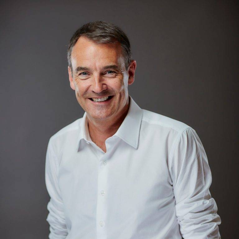 expresidente, antigo diretor executivo