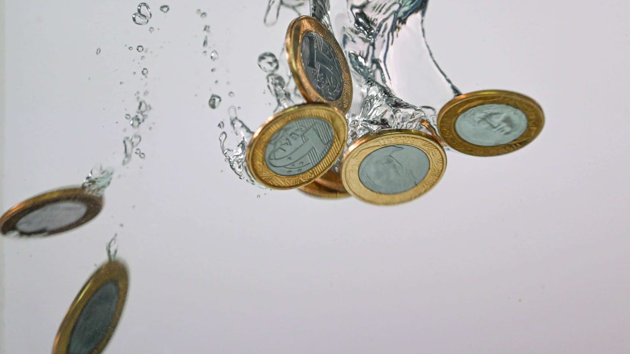 revisão fiscal, reestruturação tributária, alteração nos impostos