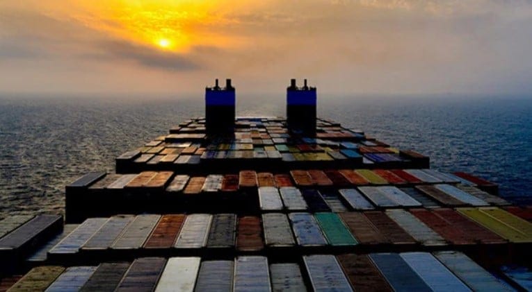 Crise marítima, Conflito no Mar Vermelho, Ataques navais