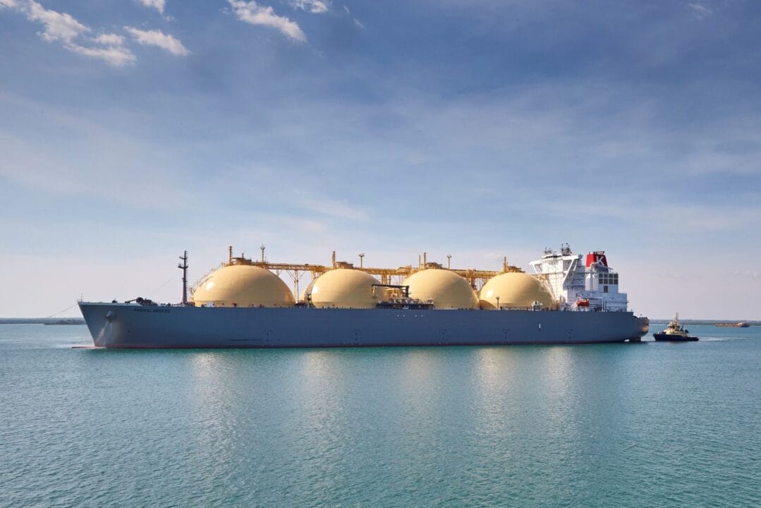 gás natural liquefeito, Gás Natural Liquefeito (GNL), Wood Mackenzie