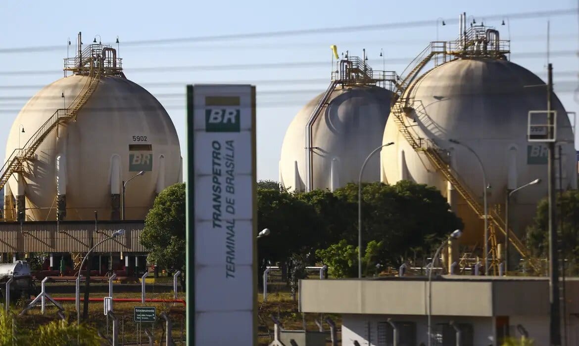 Líder em logística multimodal na América Latina, a Petrobras Transporte (Transpetro) encerrou 2023 com negócios que passam dos R$ 500 milhões.