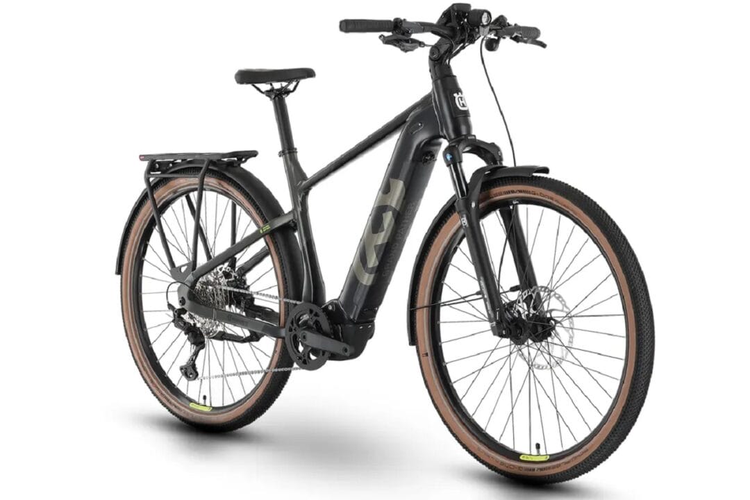 Bicicleta elétrica da Yamaha chega ao mercado com 85 Nm de torque e bateria de 720 Wh