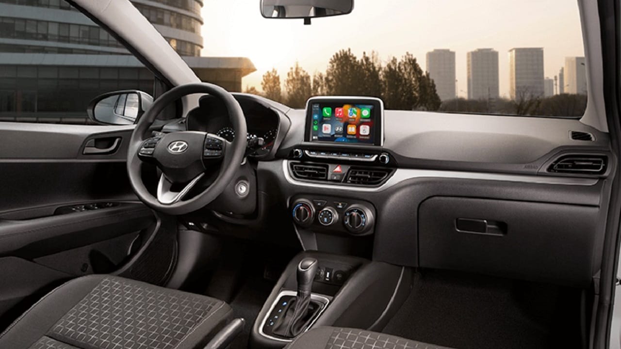 Hyundai HB20 Platinum 2024 desafia VW Polo Comfortline com preço imbatível