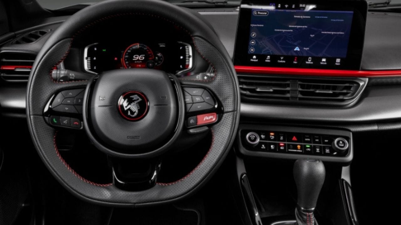 Novo Fiat Fastback Abarth 2024, o novo ícone de velocidade no Brasil, com motor 1.3 turbo, capaz de gerar até 185 cavalos com etanol
