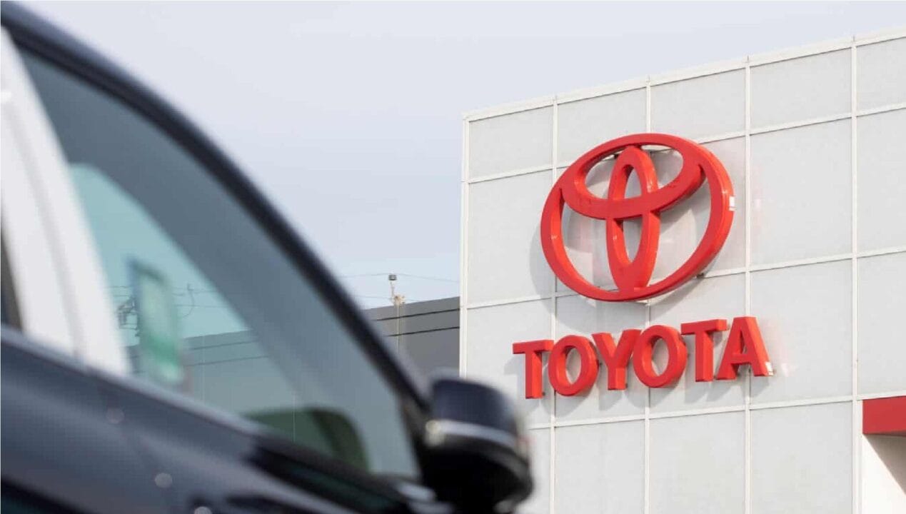 toyota, investimento, corolla