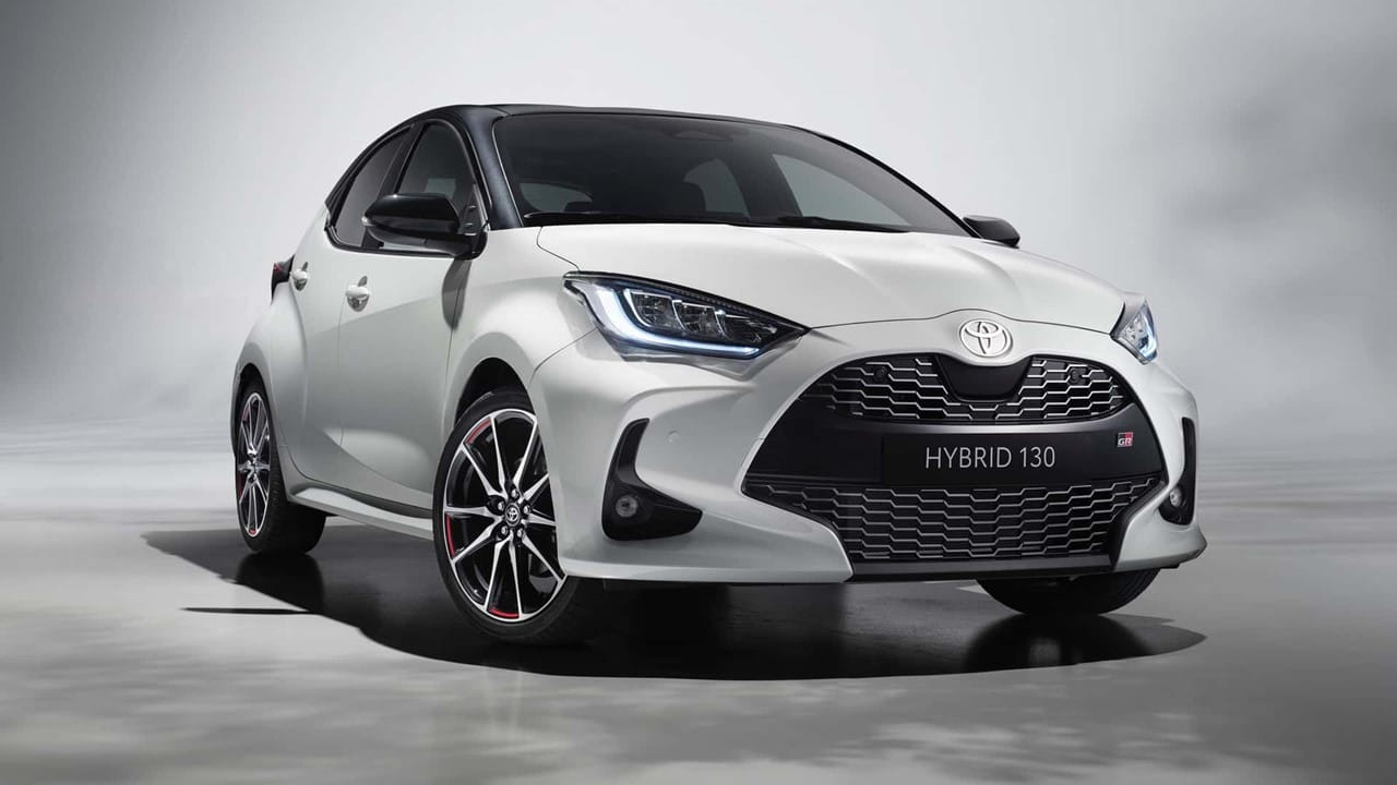 Toytota - Yaris - carro